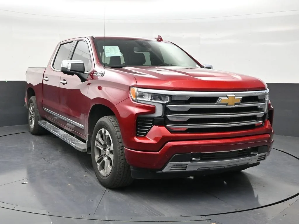 2024 Chevrolet Silverado 1500 High Country photo 7