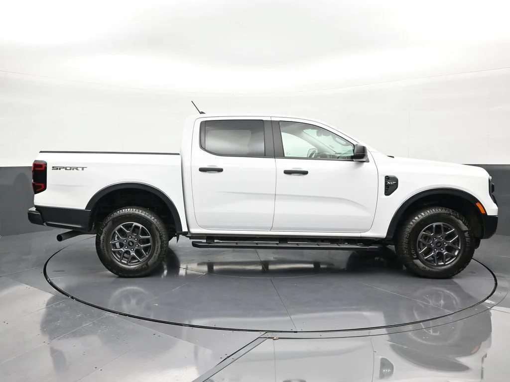 2024 Ford Ranger XLT photo 6
