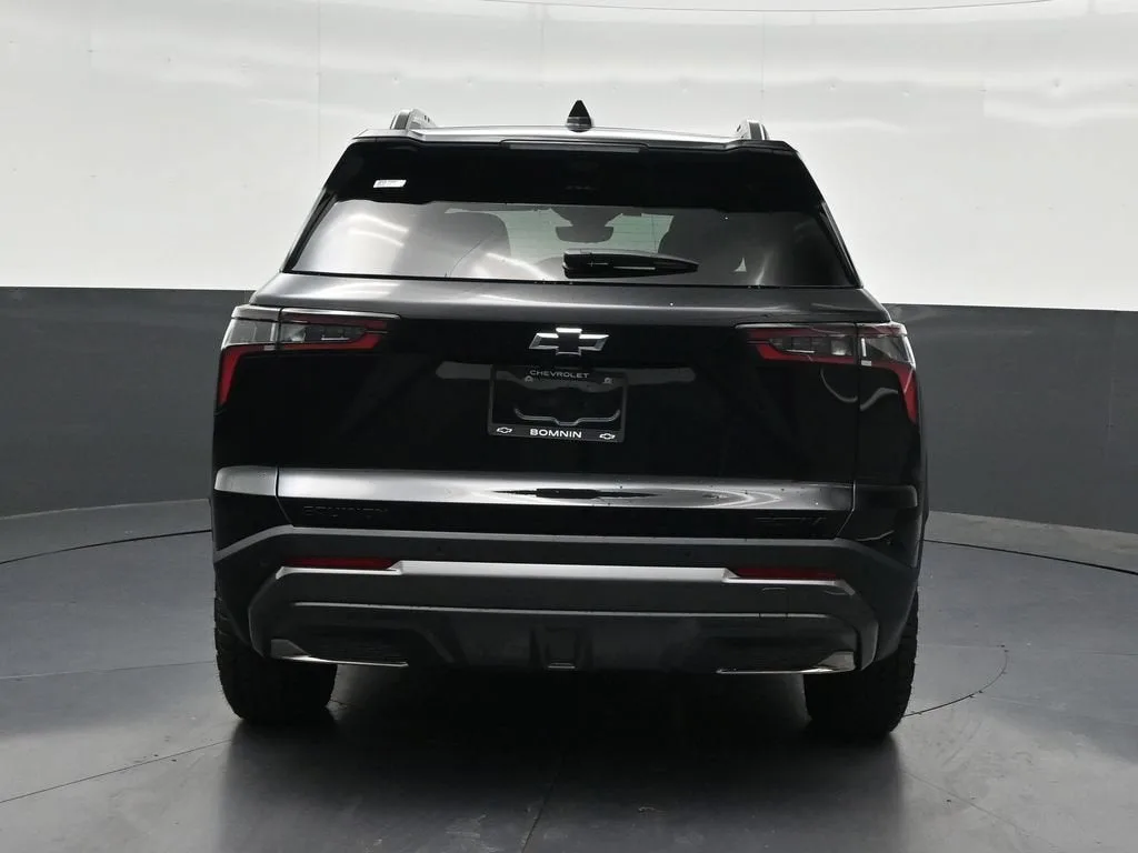 2025 Chevrolet Equinox ACTIV photo 4
