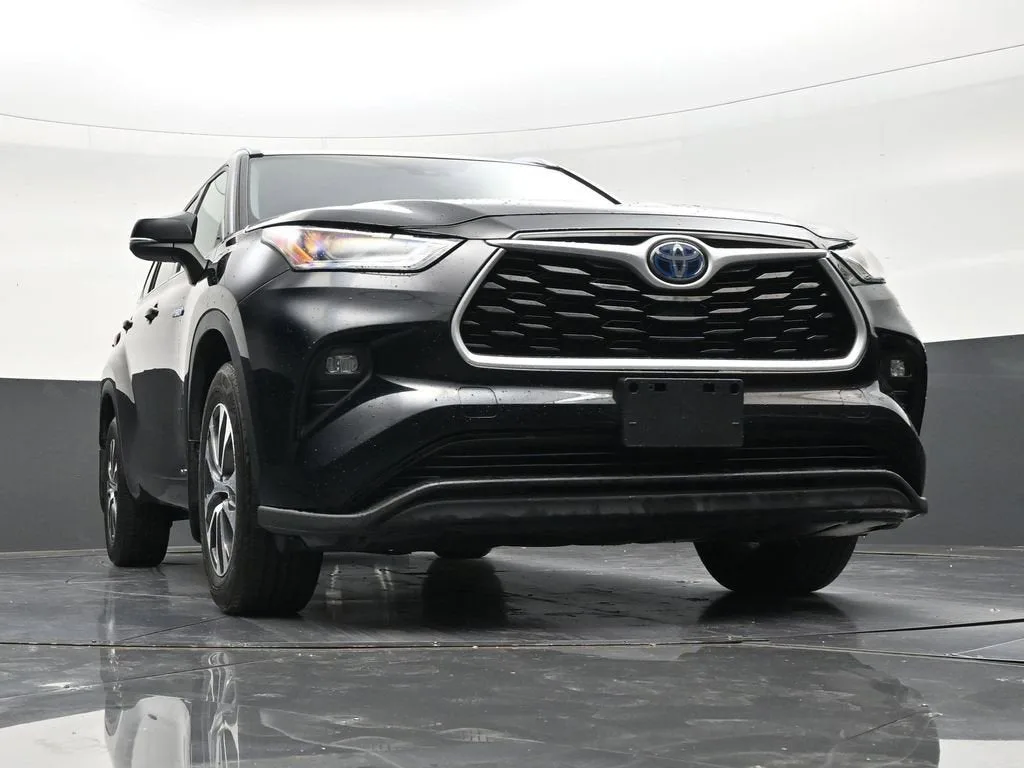 2021 Toyota Highlander Hybrid XLE photo 26