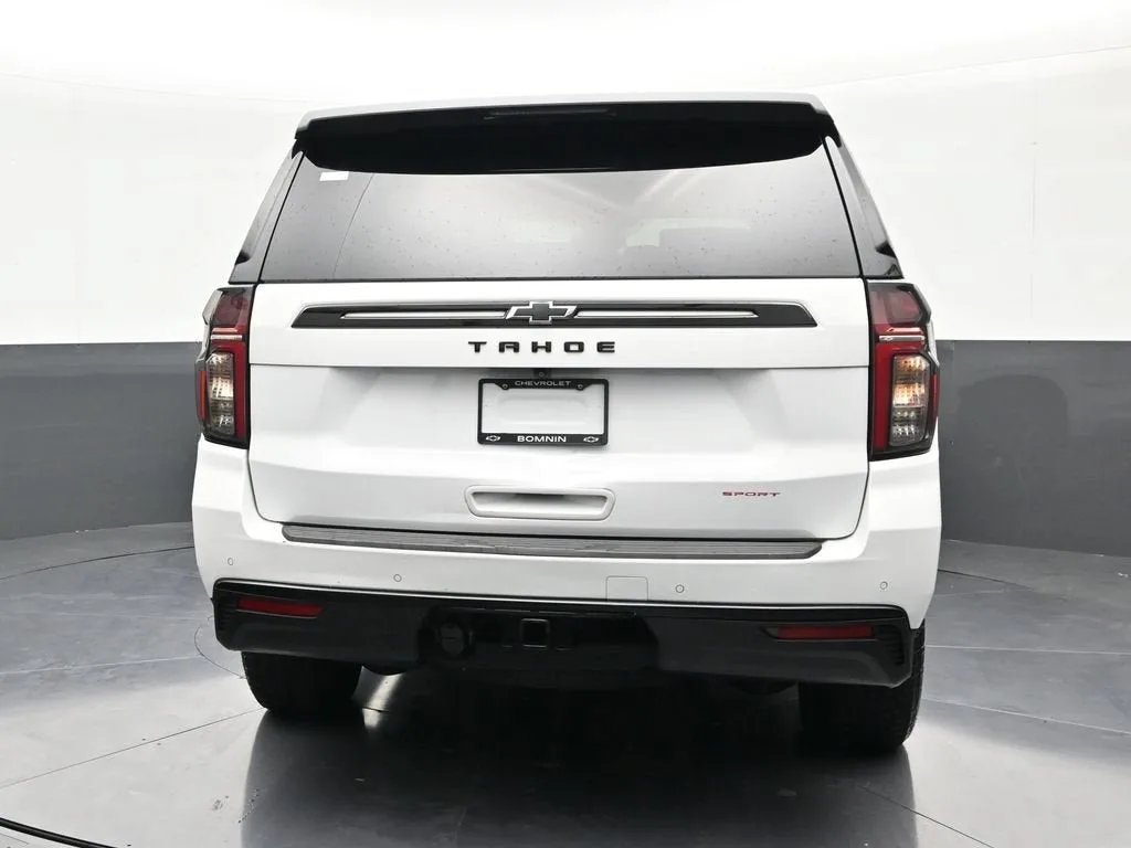 2024 Chevrolet Tahoe Z71 photo 4