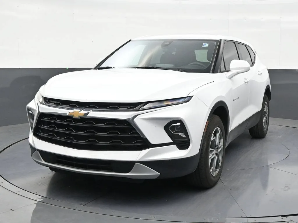2024 Chevrolet Blazer 2LT photo 8
