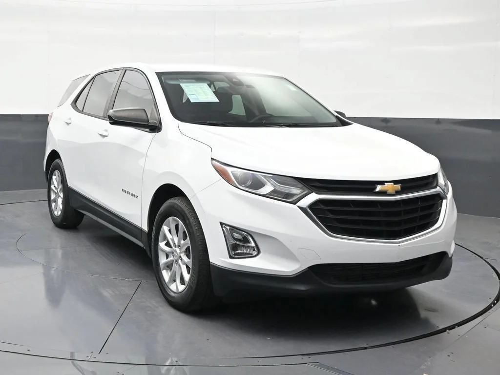 2020 Chevrolet Equinox LS photo 7