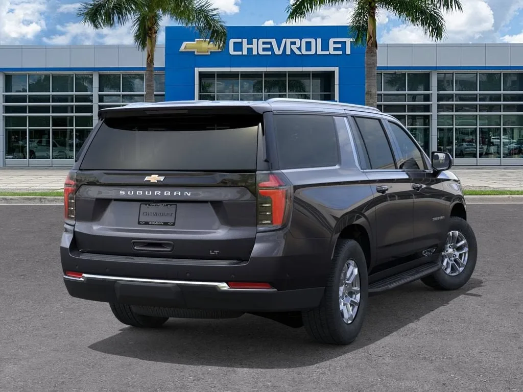 2026 Chevrolet Suburban LT photo 5