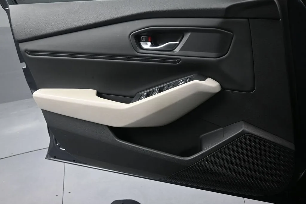 2023 Honda Accord EX photo 11