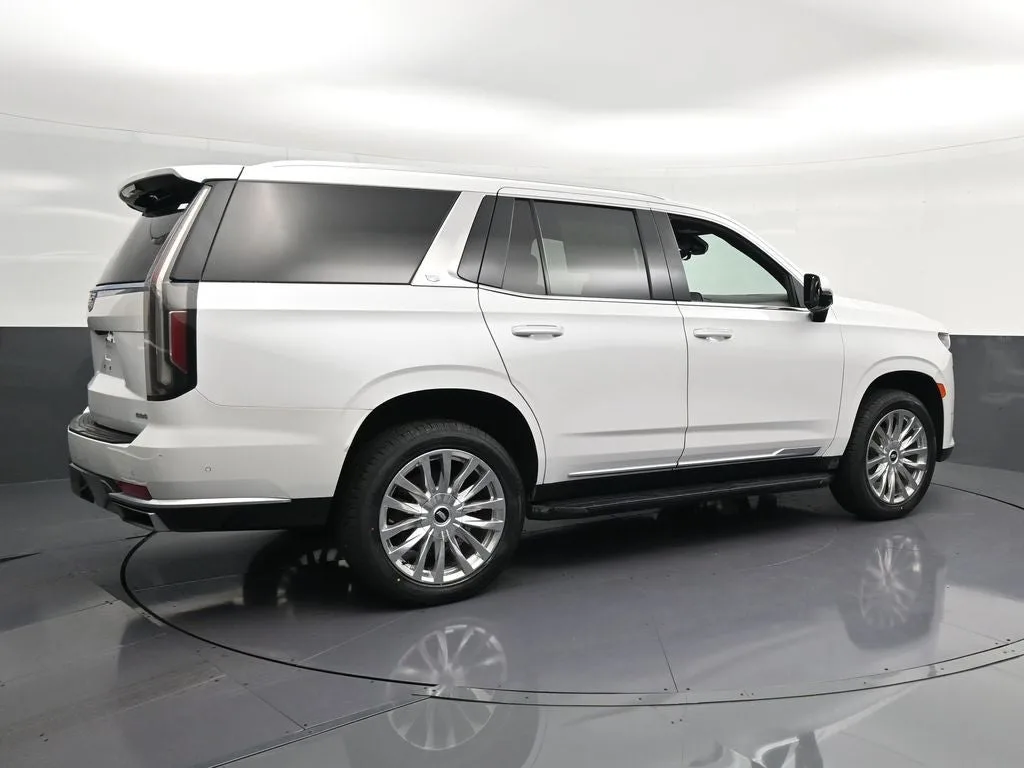 2023 Cadillac Escalade Premium Luxury photo 3