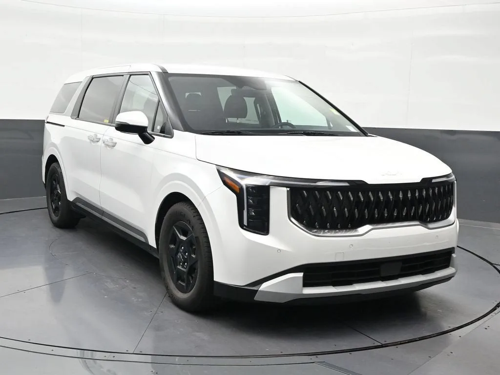2025 Kia Carnival MPV LXS photo 8
