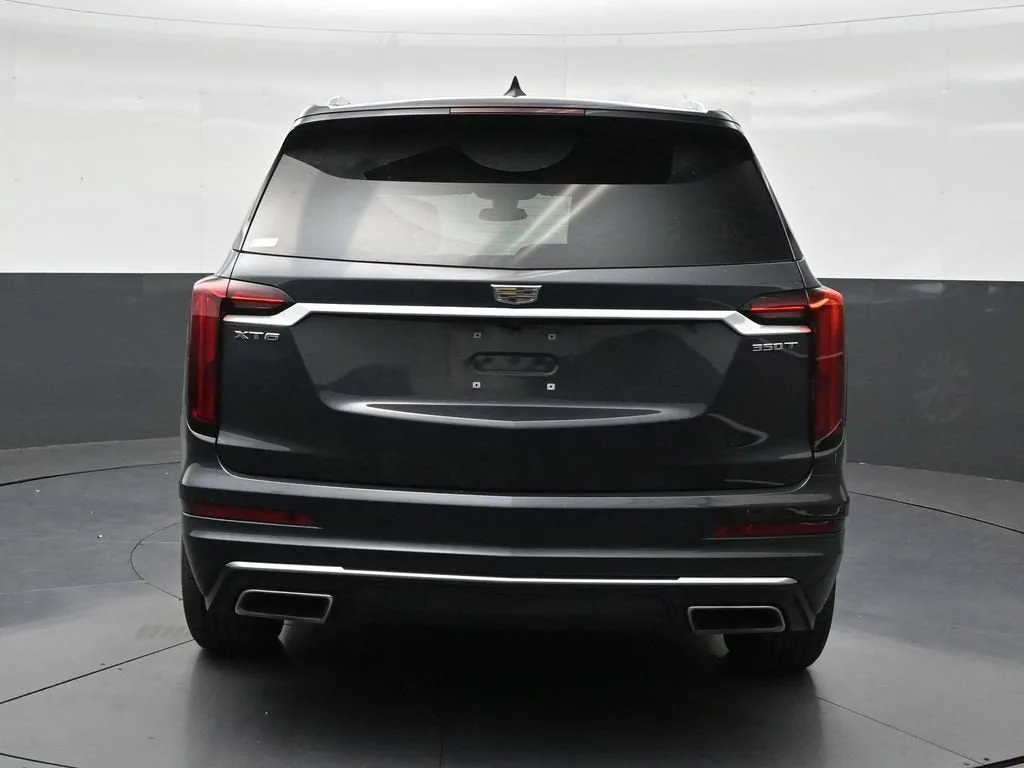 2023 Cadillac XT6 Luxury photo 4