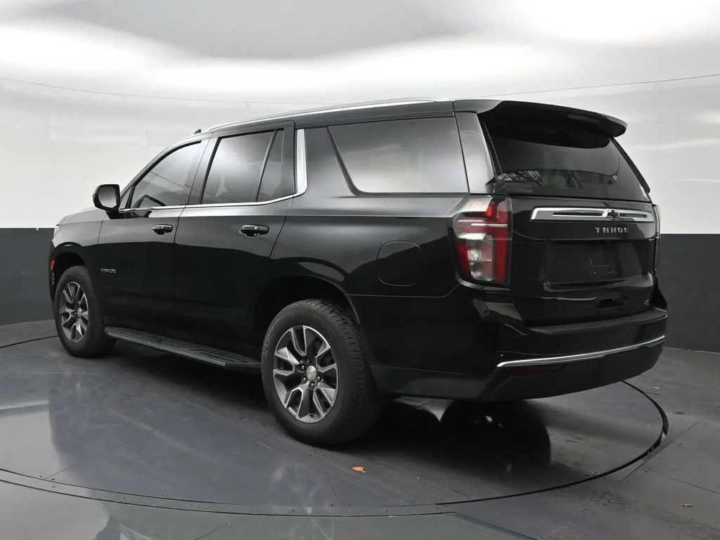 2023 Chevrolet Tahoe LT photo 3