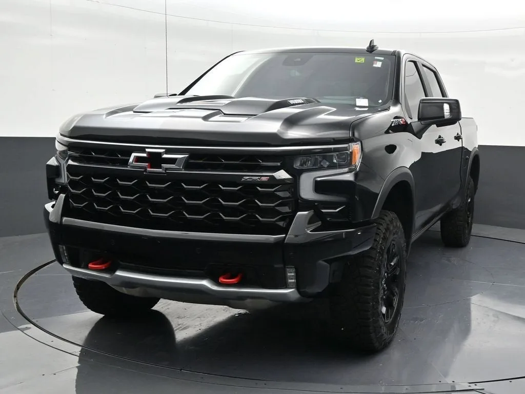 2025 Chevrolet Silverado 1500 ZR2 photo 9