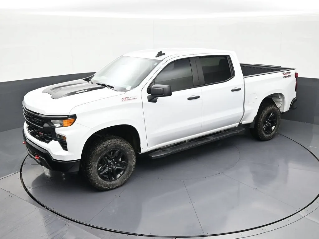 2024 Chevrolet Silverado 1500 Custom Trail Boss photo 12
