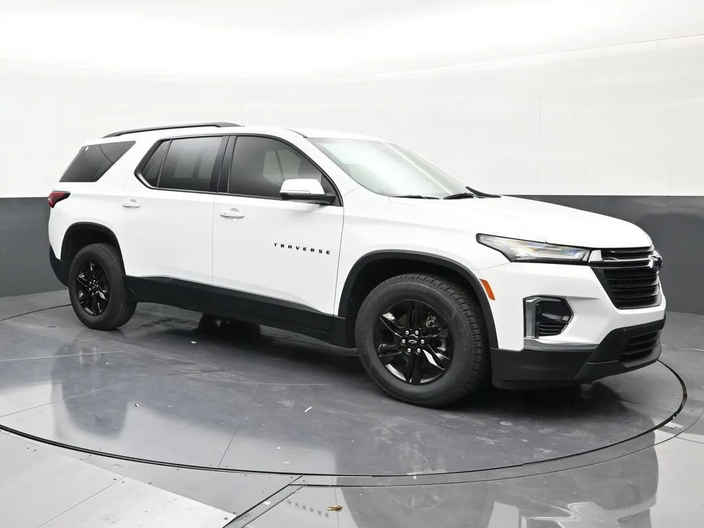2024 Chevrolet Traverse Limited LT Cloth photo 7
