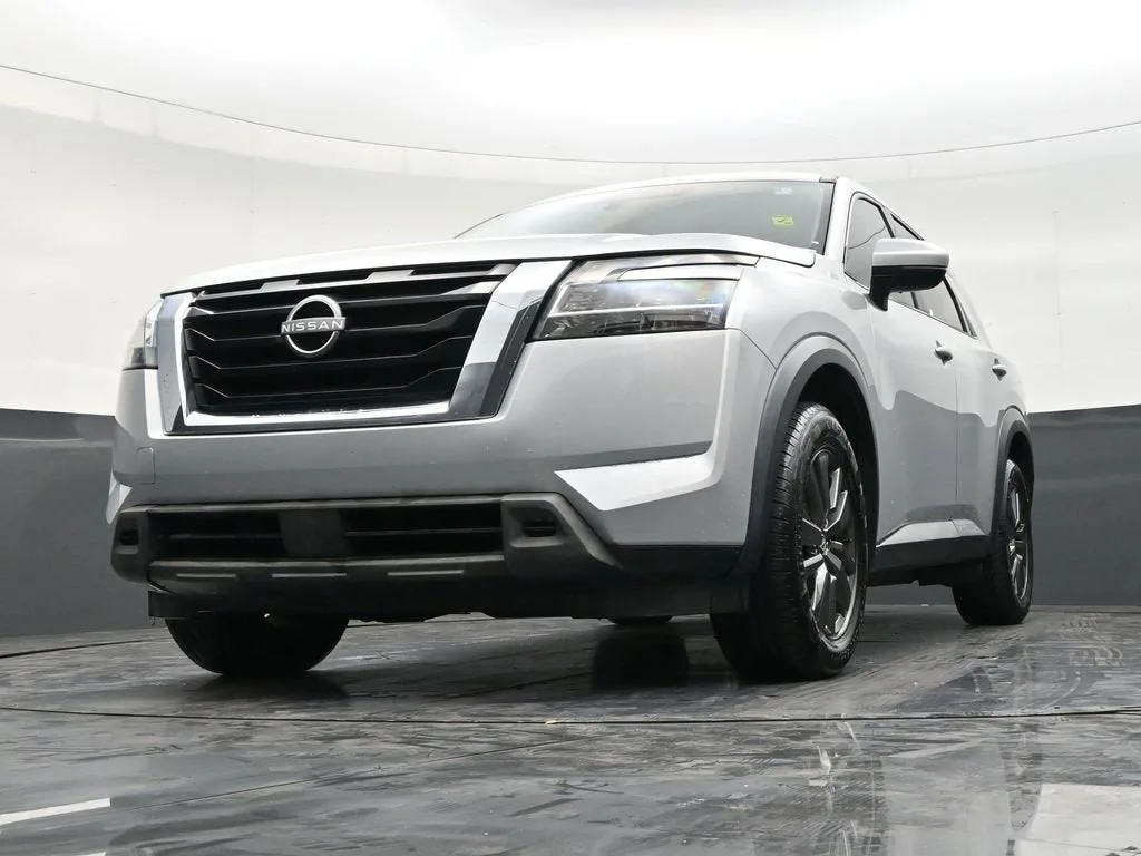 2022 Nissan Pathfinder S 2WD photo 27