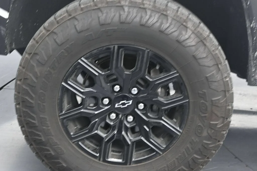 2024 Chevrolet Colorado Trail Boss photo 9