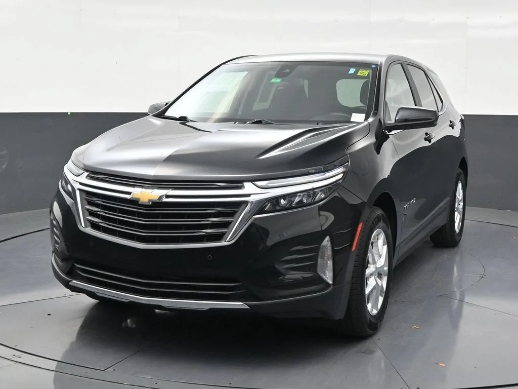 2024 Chevrolet Equinox LT photo 8