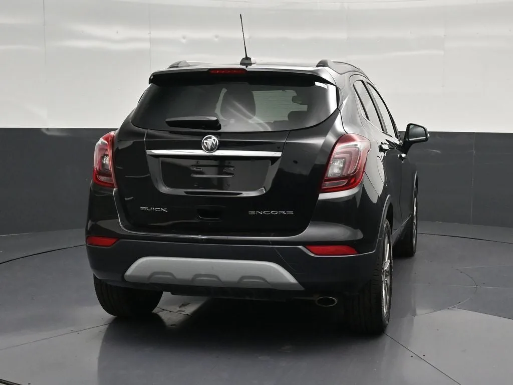 2018 Buick Encore Preferred photo 2