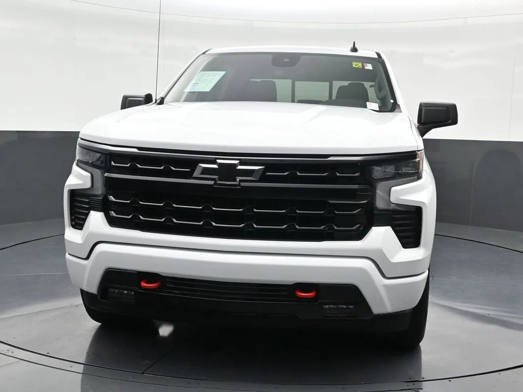 2023 Chevrolet Silverado 1500 RST photo 9