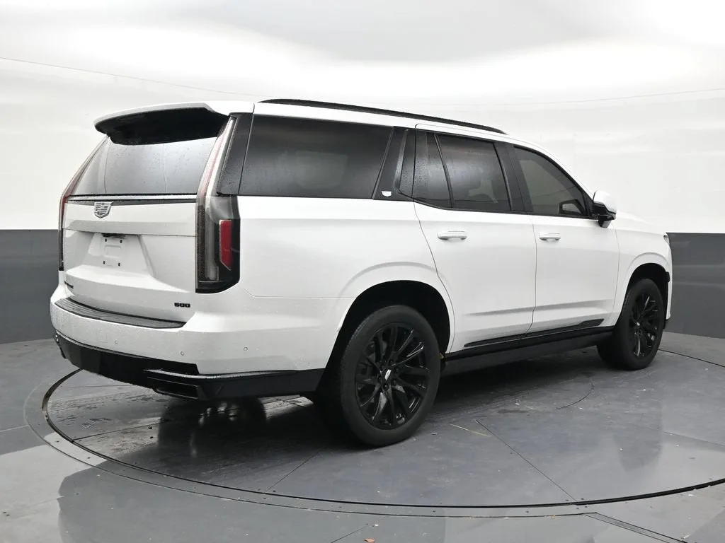 2023 Cadillac Escalade 4WD Sport photo 5