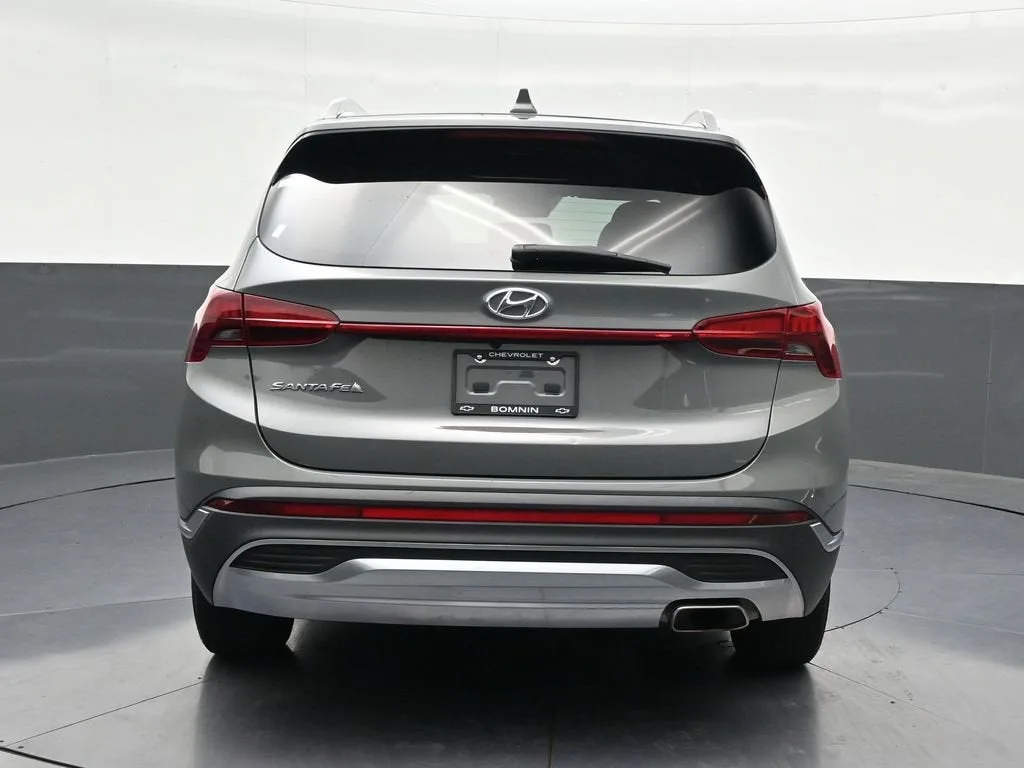 2022 Hyundai Santa Fe SEL photo 4