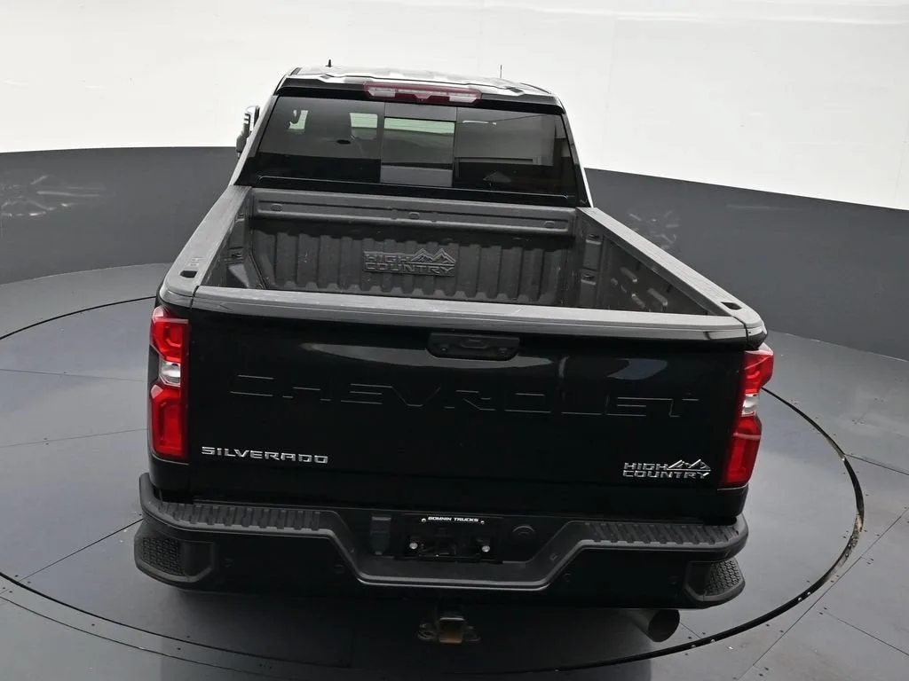 2024 Chevrolet Silverado 2500 HD High Country photo 12
