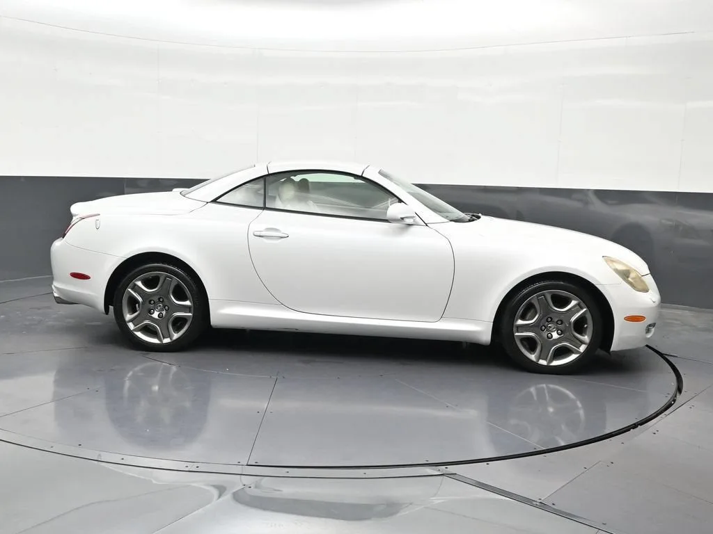 2007 Lexus SC 430 2DR CONV photo 7
