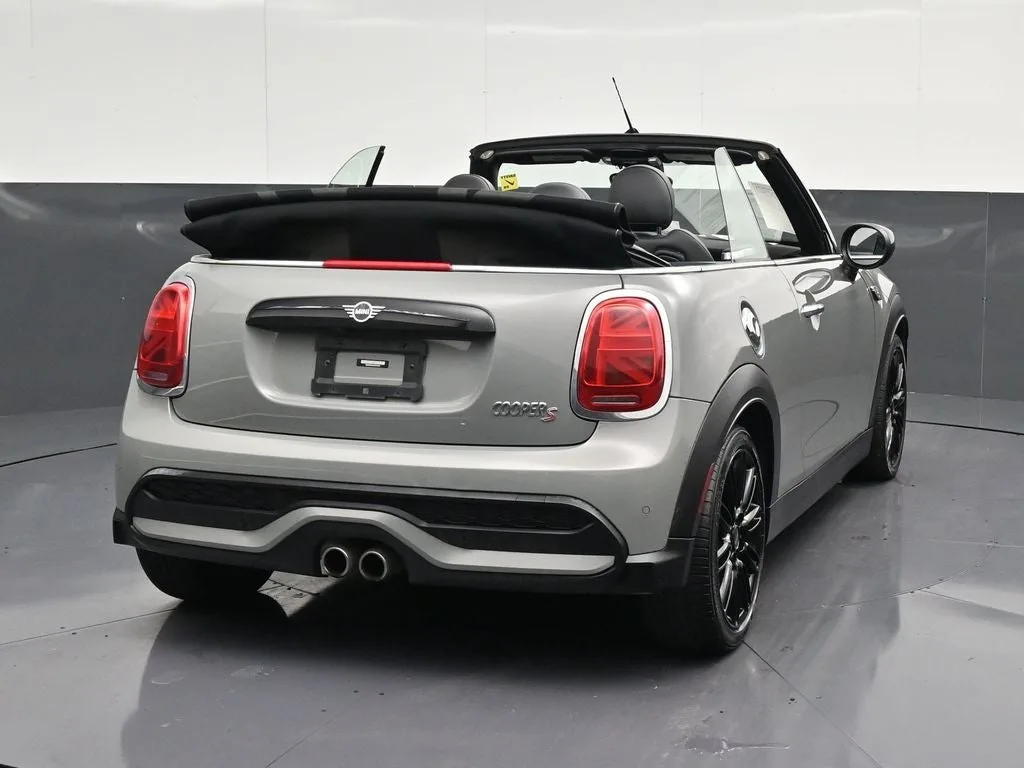 2023 MINI Cooper S Base photo 2