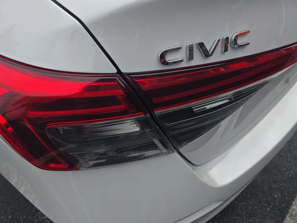 2024 Honda Civic Sport photo 5