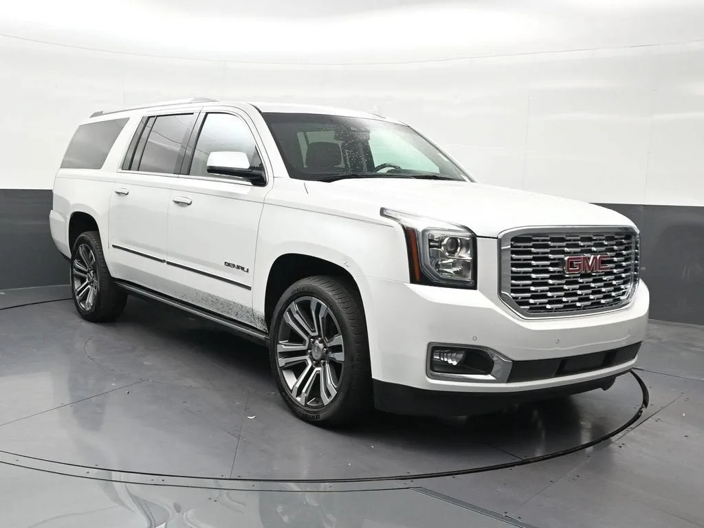 2020 GMC Yukon XL Denali photo 8