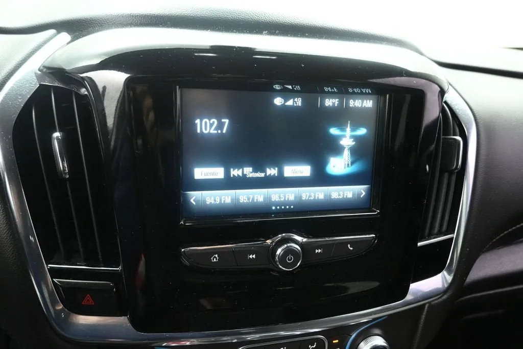 2018 Chevrolet Traverse LS photo 12