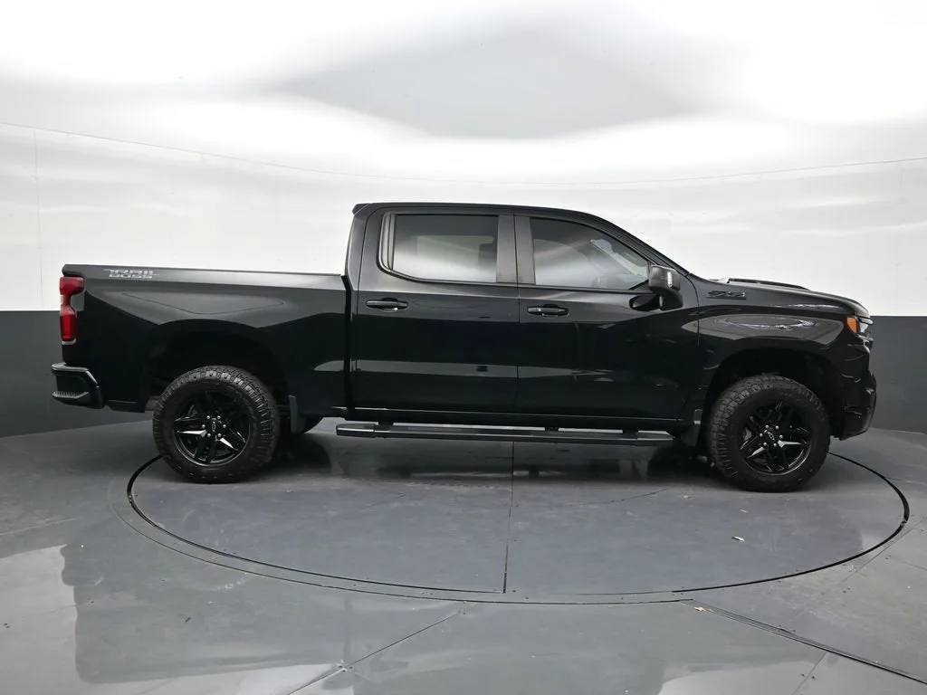 2023 Chevrolet Silverado 1500 LT Trail Boss photo 6