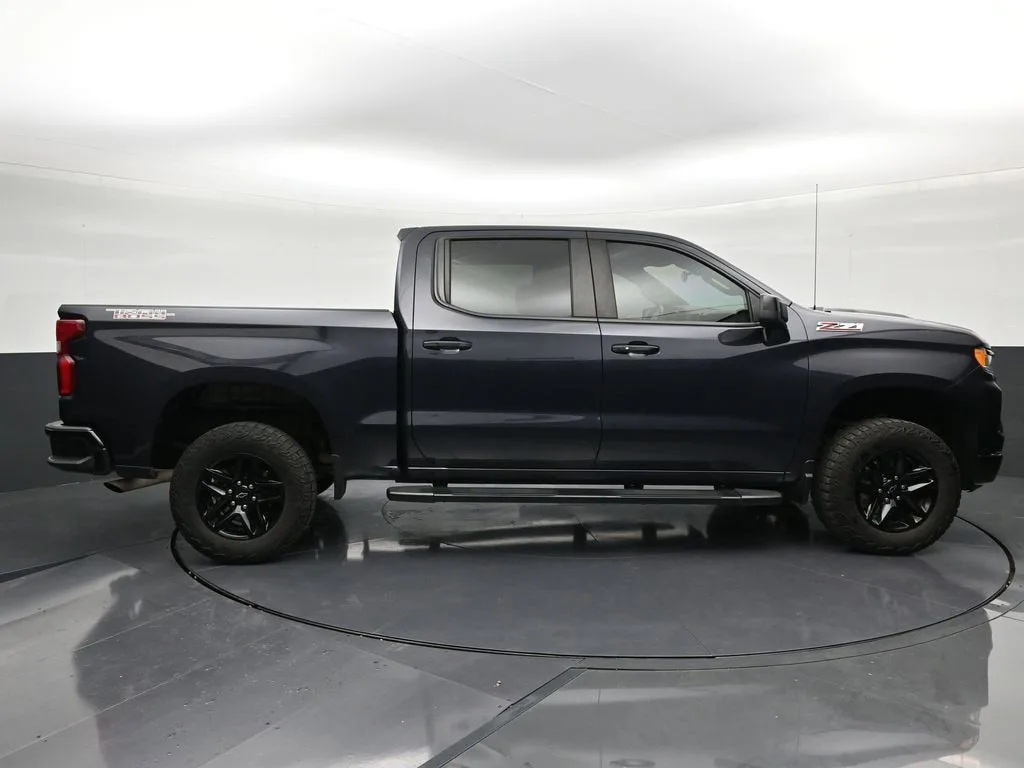2023 Chevrolet Silverado 1500 LT Trail Boss photo 6
