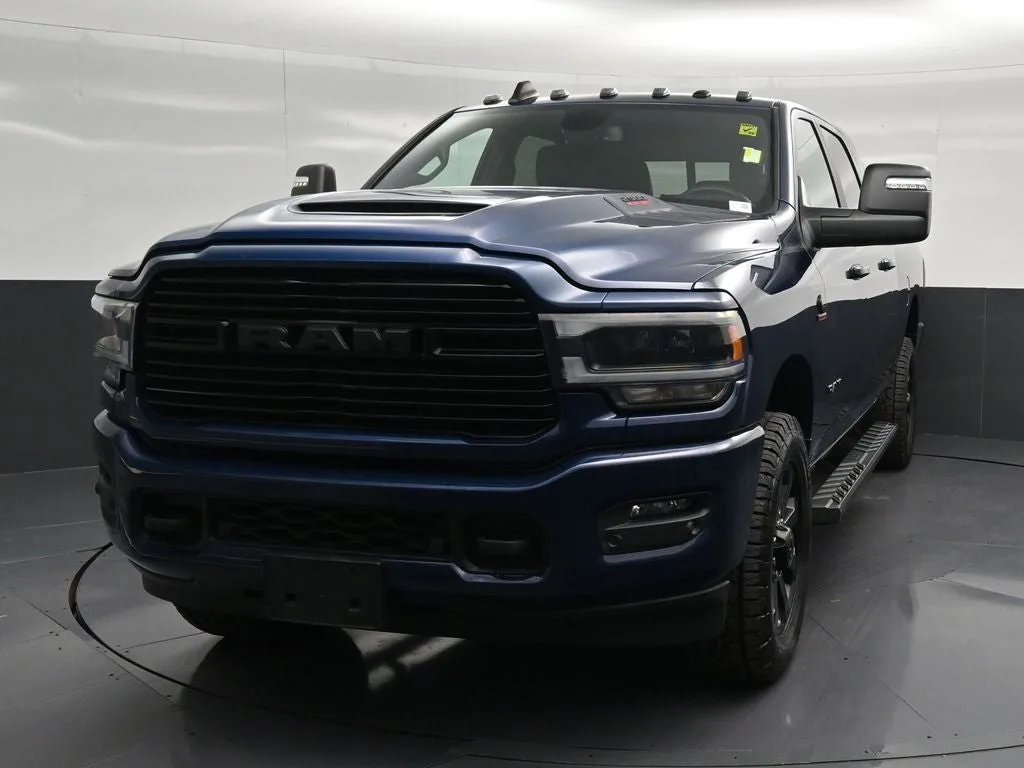2024 RAM 2500 Laramie photo 6