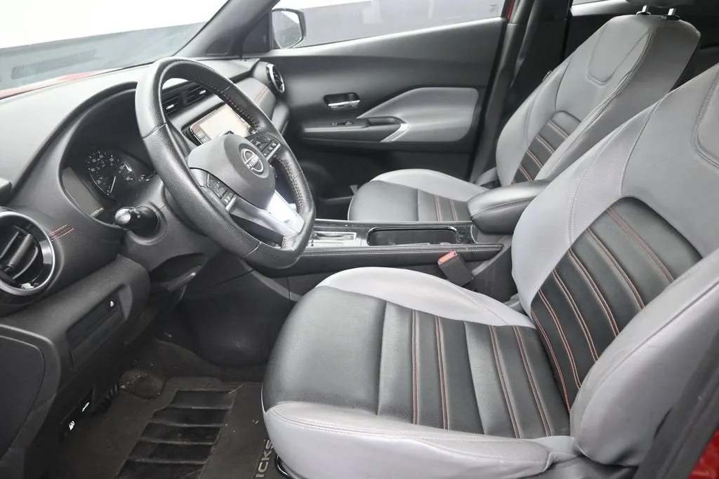 2023 Nissan Kicks SR Xtronic CVT photo 12