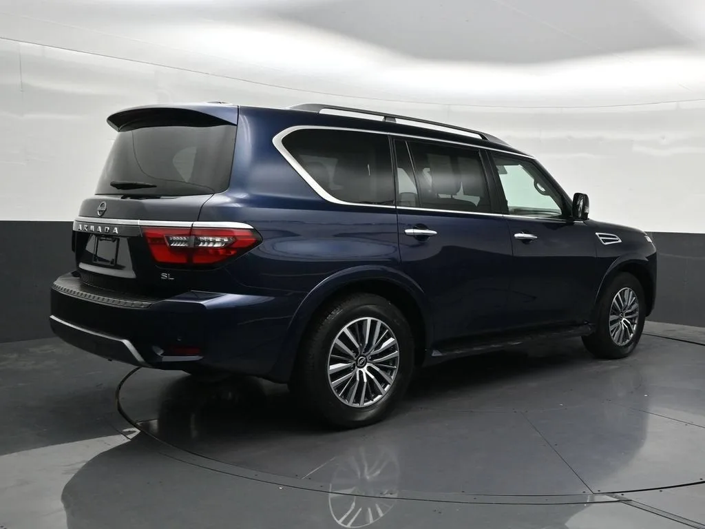 2023 Nissan Armada SL 2WD photo 5