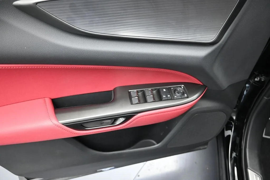 2025 Lexus NX 350 F SPORT Handling photo 10