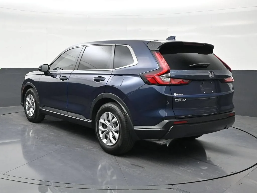 2025 Honda CR-V LX 2WD photo 3