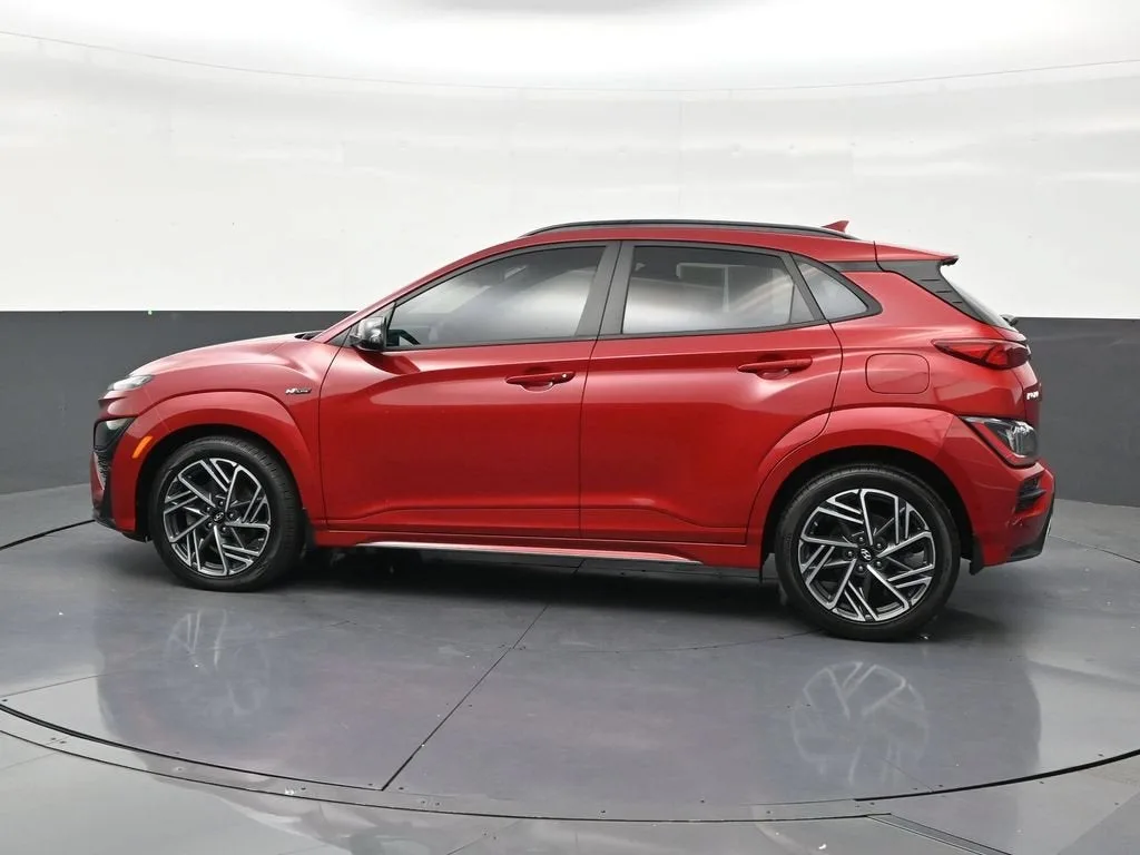 2022 Hyundai Kona N Line photo 2