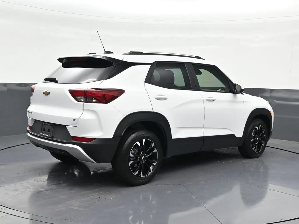 2023 Chevrolet Trailblazer LT photo 5