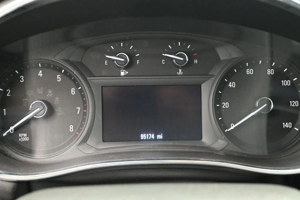 2018 Buick Encore Preferred photo 10