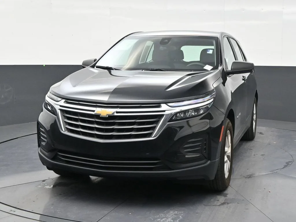 2024 Chevrolet Equinox LS photo 8