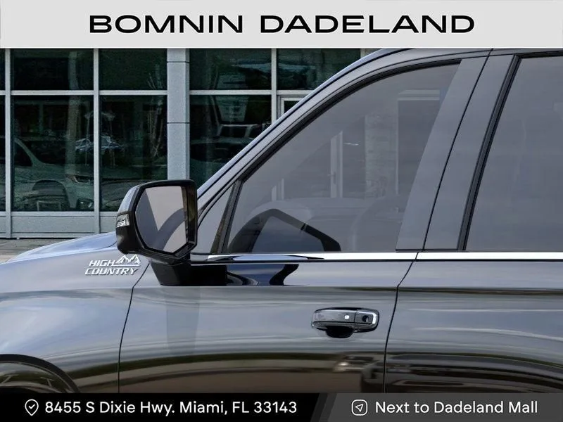 2025 Chevrolet Tahoe High Country photo 12