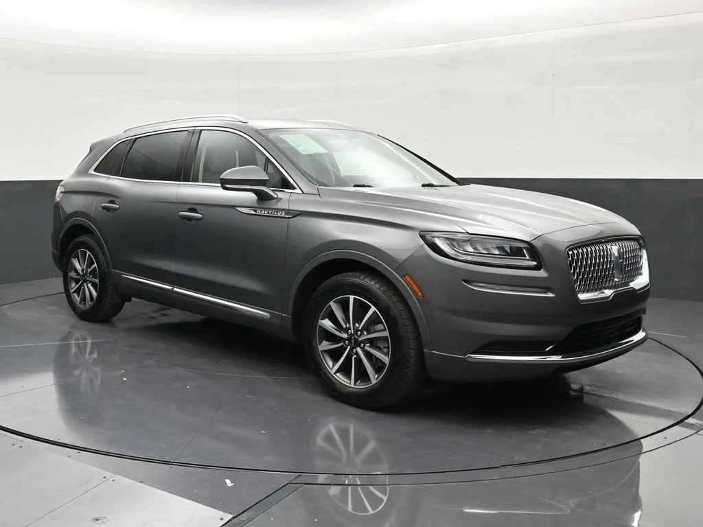2022 Lincoln Nautilus Standard photo 7