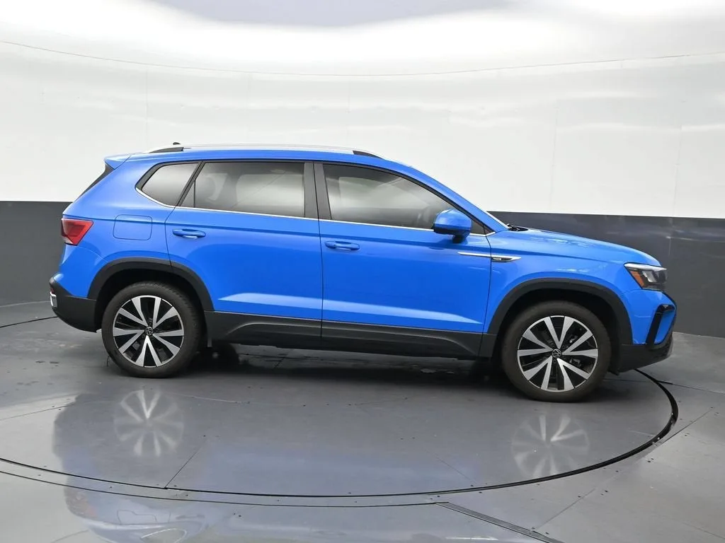 2022 Volkswagen Taos 1.5T SE photo 6