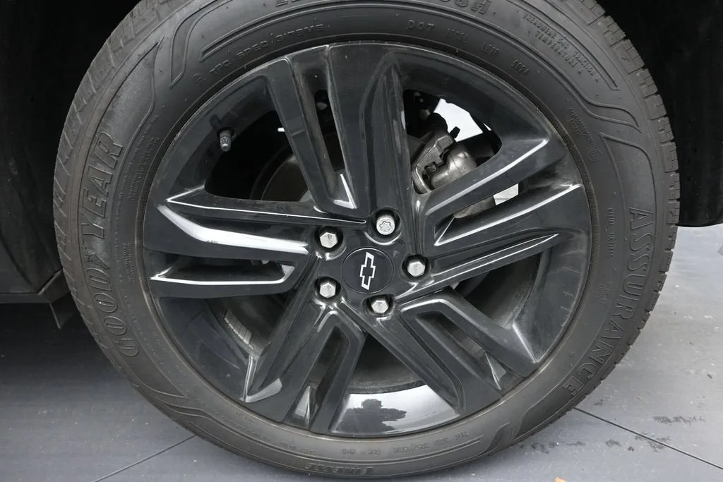 2025 Chevrolet Trax ACTIV photo 10