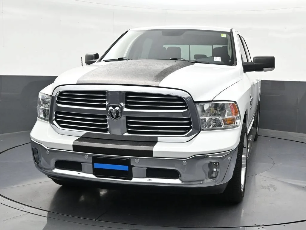 2019 RAM 1500 Classic Big Horn Crew Cab 4x4 6'4" Box photo 9
