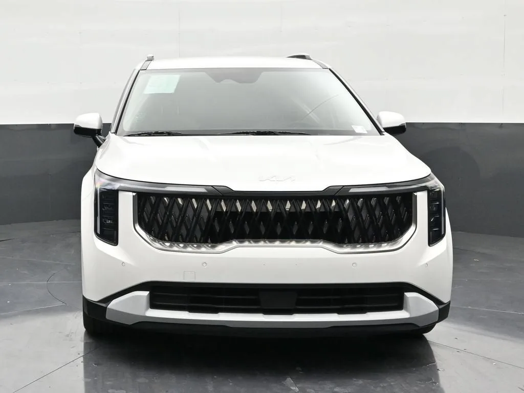 2025 Kia Carnival MPV EX photo 8