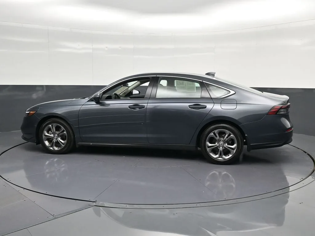 2024 Honda Accord EX photo 8
