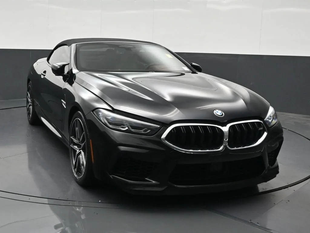 2020 BMW M8 2DR CONV photo 8