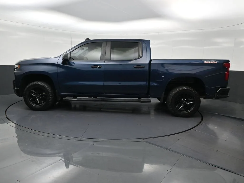 2021 Chevrolet Silverado 1500 LT Trail Boss photo 2