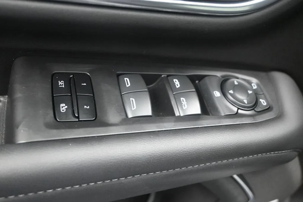 2024 Chevrolet Tahoe LT photo 12